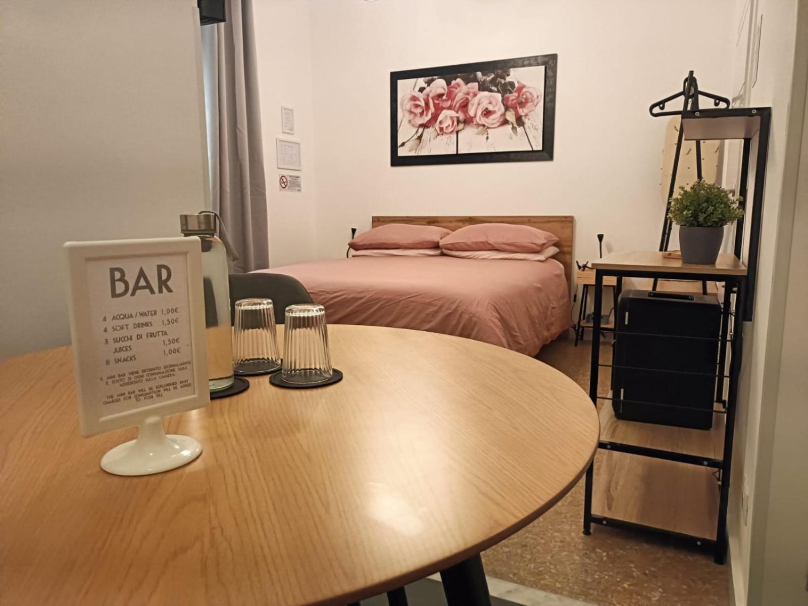 Rose Antiche Vatican B&B Roma Exterior foto