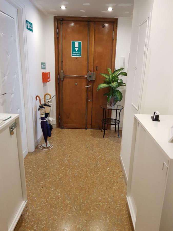 Rose Antiche Vatican B&B Roma Exterior foto