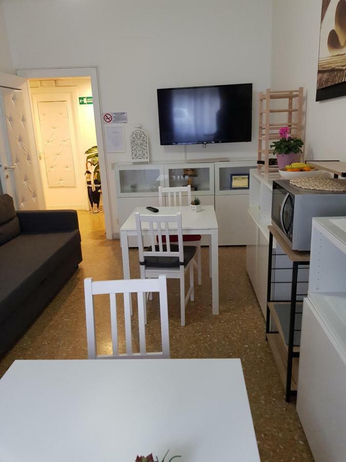 Rose Antiche Vatican B&B Roma Exterior foto